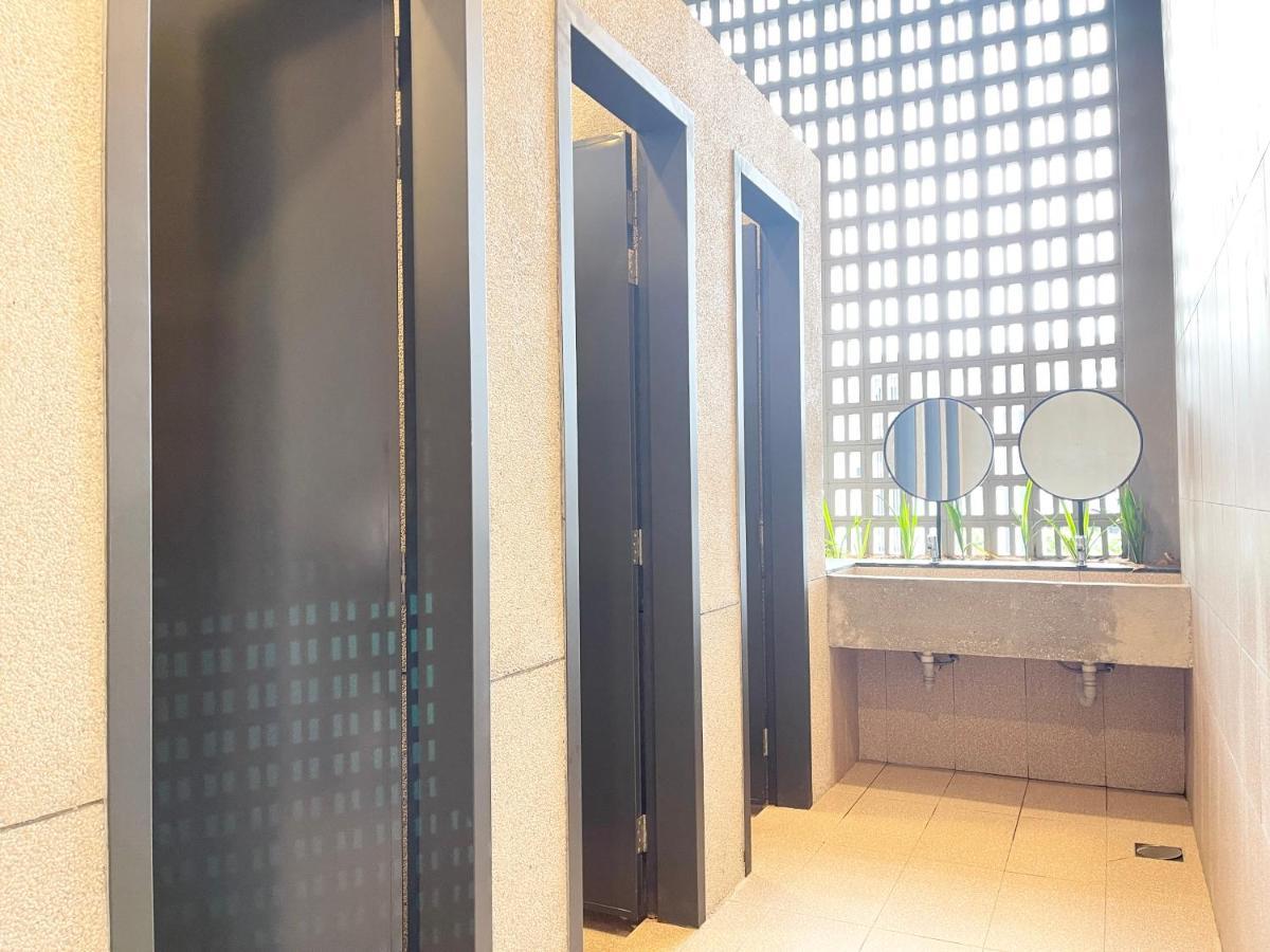 Modern 2b2b Near Mid Valley - Wifi - Infinity Pool - Gym Pangsapuri
