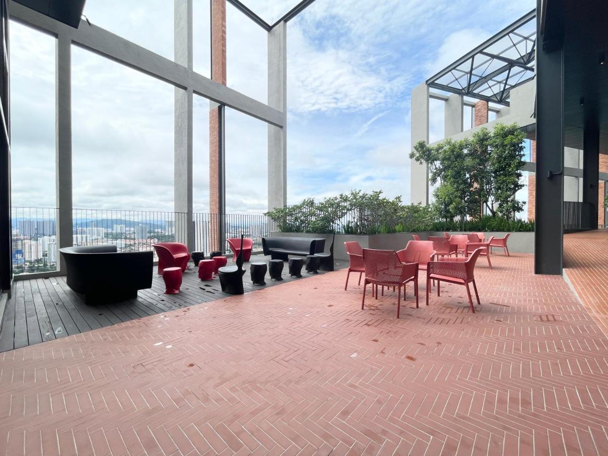Pangsapuri Modern 2b2b Near Mid Valley - Wifi - Infinity Pool - Gym *